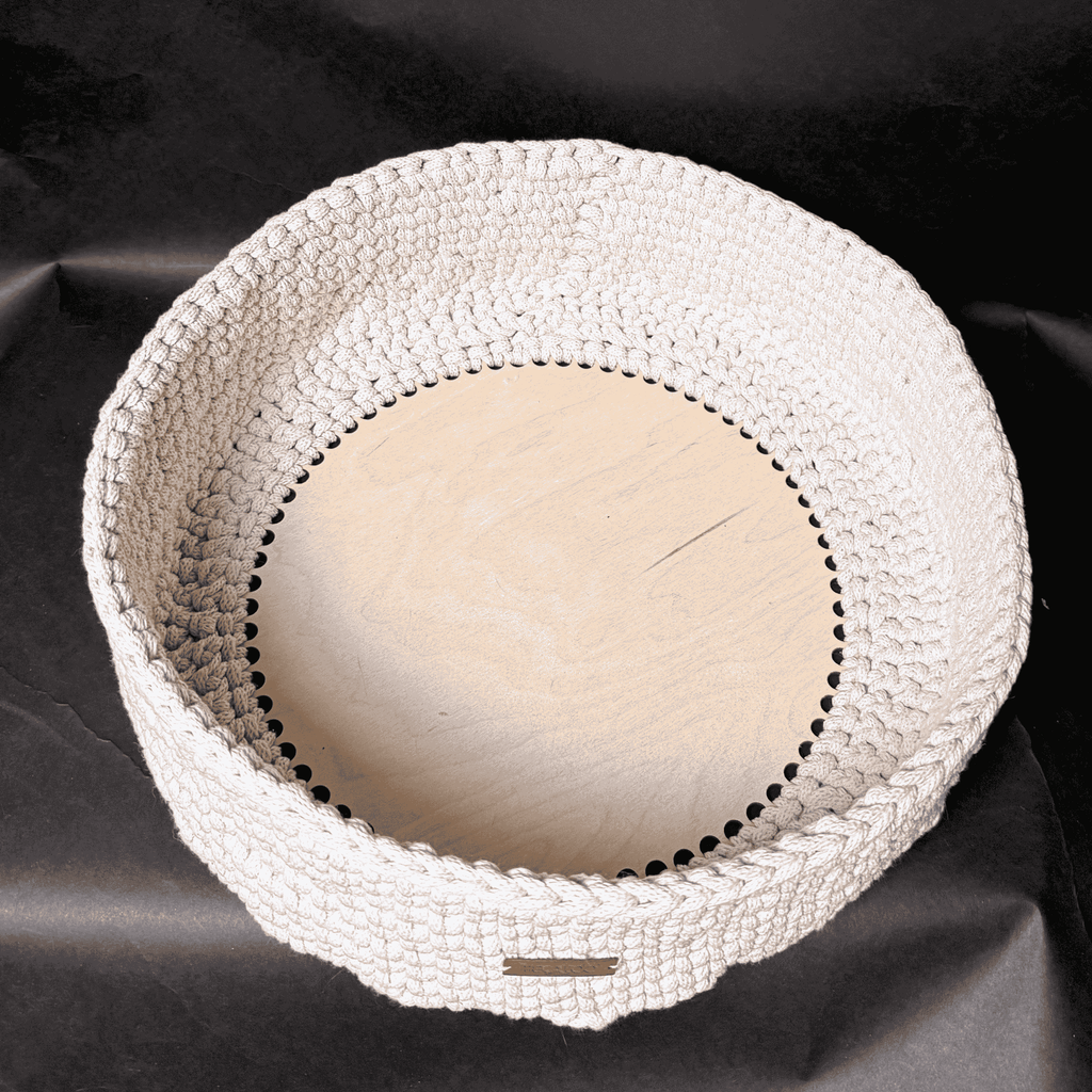 Luxusní na míru ručně háčkovaný pelíšek s polštářkem