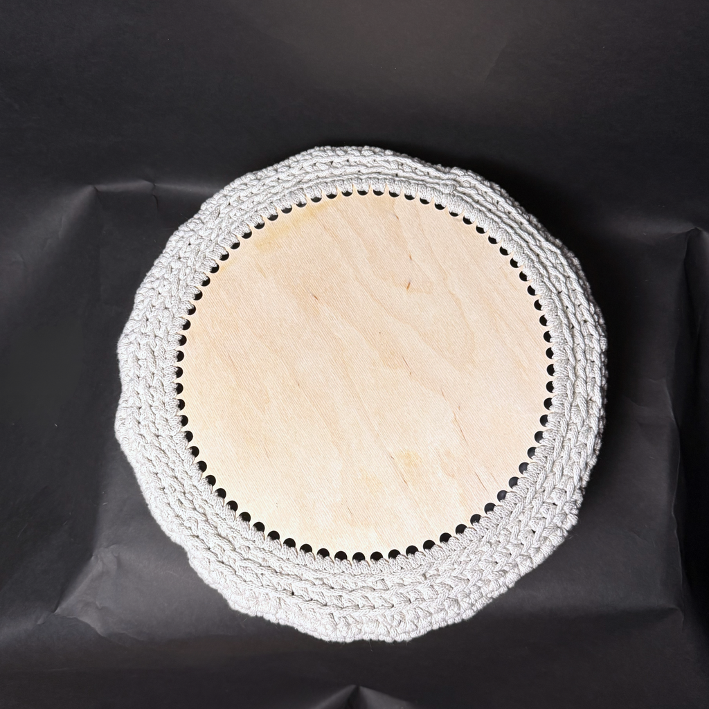 Luxusní na míru ručně háčkovaný pelíšek s polštářkem