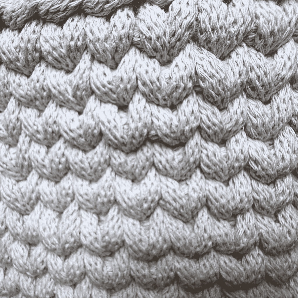 Luxusní na míru ručně háčkovaný pelíšek s polštářkem