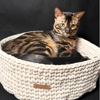 Luxusní na míru ručně háčkovaný pelíšek s polštářkem