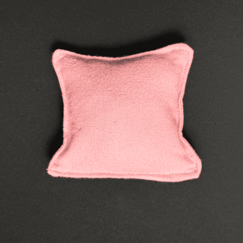 Malý bavlněný polštářek s kozlíkem lékařským